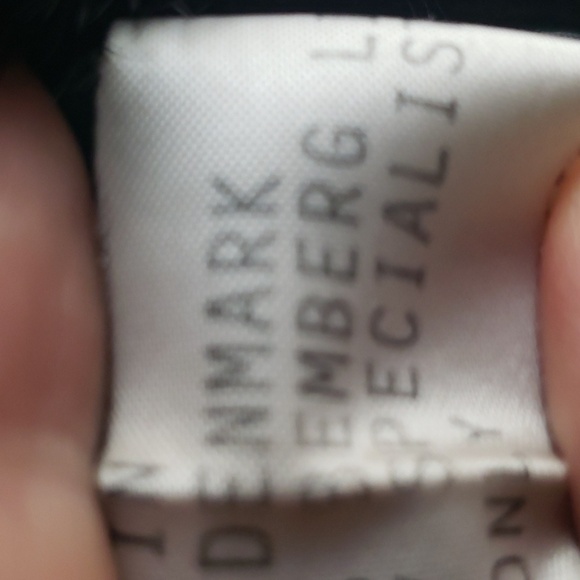 Embry's small long black mink coat - Picture 7 of 15